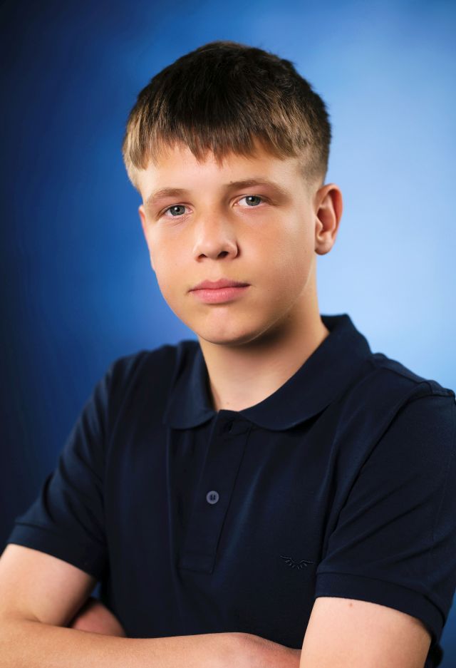 Никола Уверић 8.б